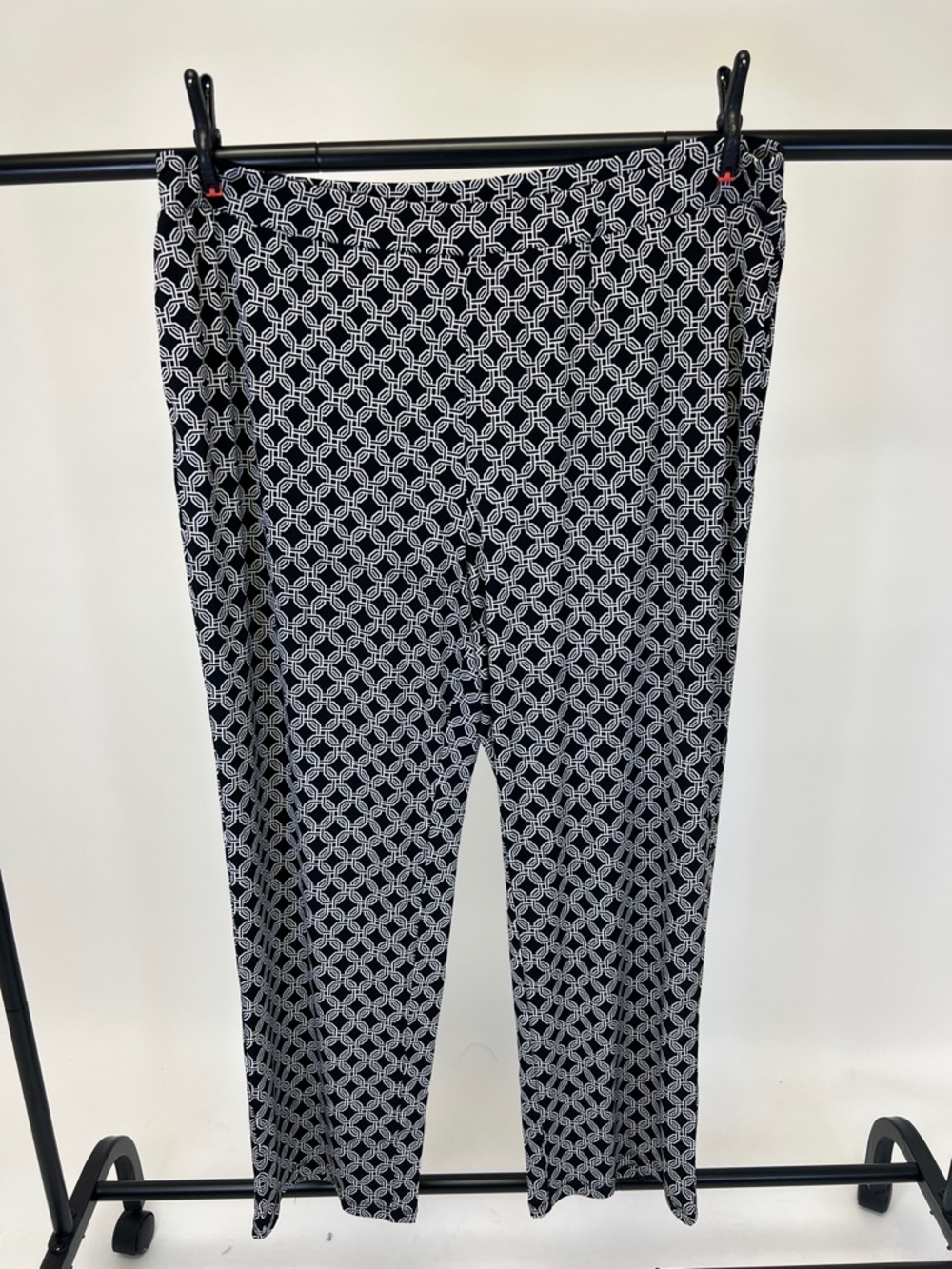 Susan Graver Women's Abstract Chic Black and White Pull On Dress Pants Size 1X